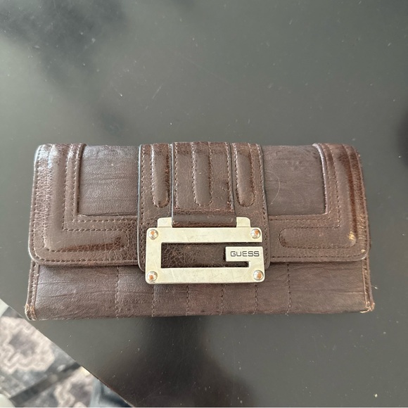 Brown clutch wallet by guess - Picture 1 of 4